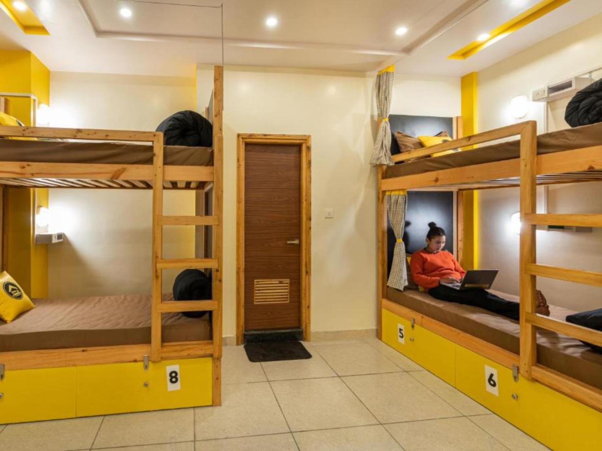 The Hosteller Kufri, Shimla Rum bild